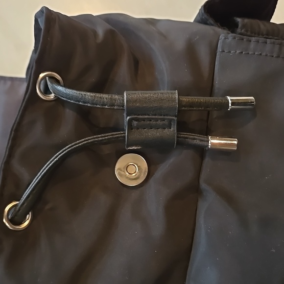 NEW!  Madden NYC Black Backpack with Durable Fabric and Adjustable Straps - Picture 6 of 8